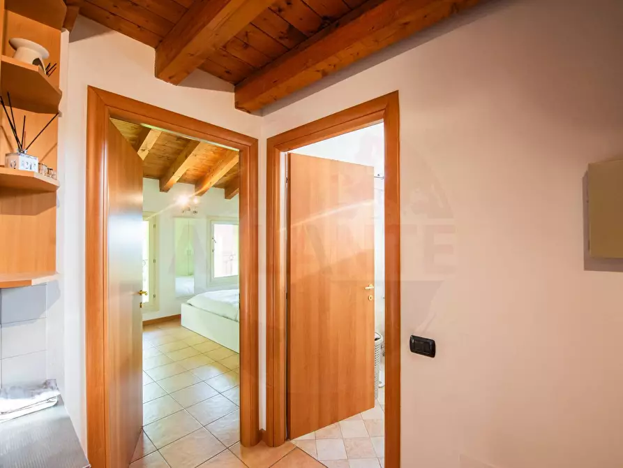 Immagine 19 di Appartamento in vendita  in Via Della Fattoria 12 a Cologno Al Serio