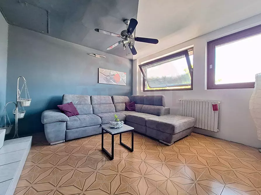 Immagine 2 di Casa indipendente in vendita  in via Lombardia 24 a Palazzolo Sull'oglio