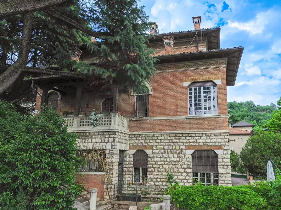 Immagine 49 di Villa in vendita  in Via Panoramica dei Ronchi 32 a Brescia
