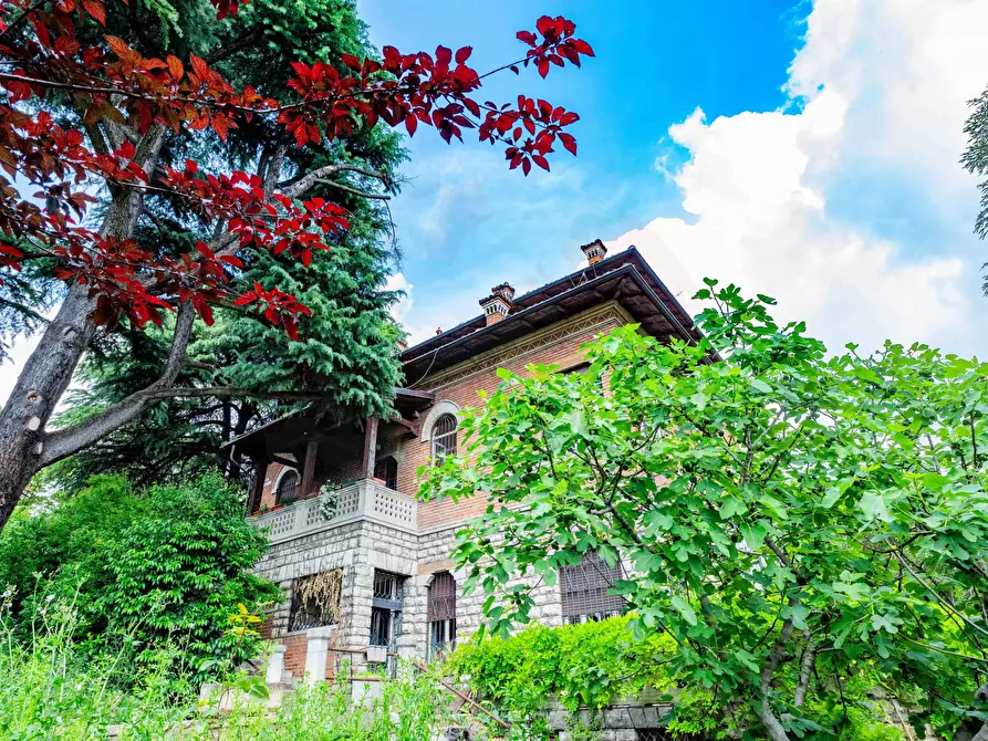 Immagine 30 di Villa in vendita  in Via Panoramica dei Ronchi 32 a Brescia