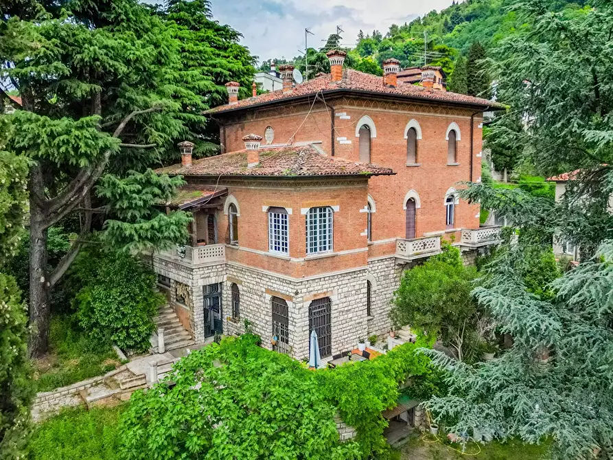 Immagine 8 di Villa in vendita  in Via Panoramica dei Ronchi 32 a Brescia