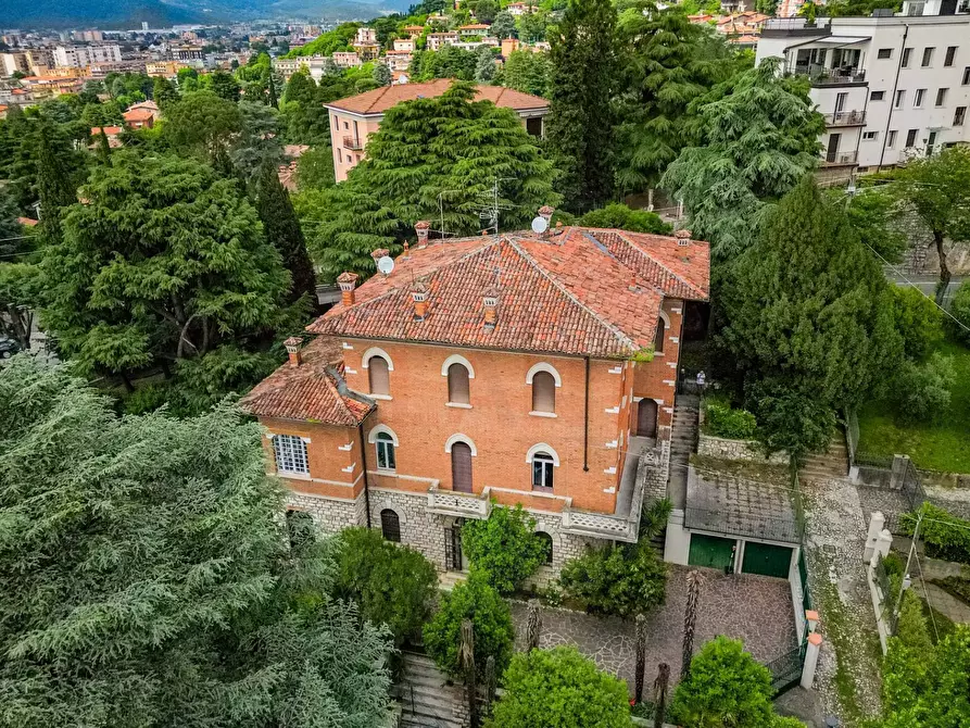 Immagine 55 di Villa in vendita  in Via Panoramica dei Ronchi 32 a Brescia