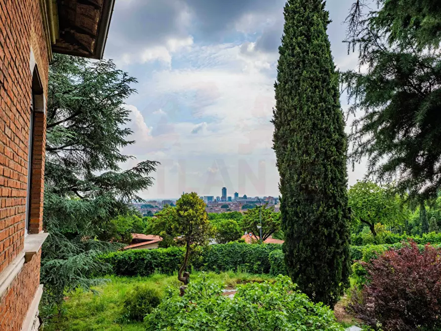 Immagine 60 di Villa in vendita  in Via Panoramica dei Ronchi 32 a Brescia