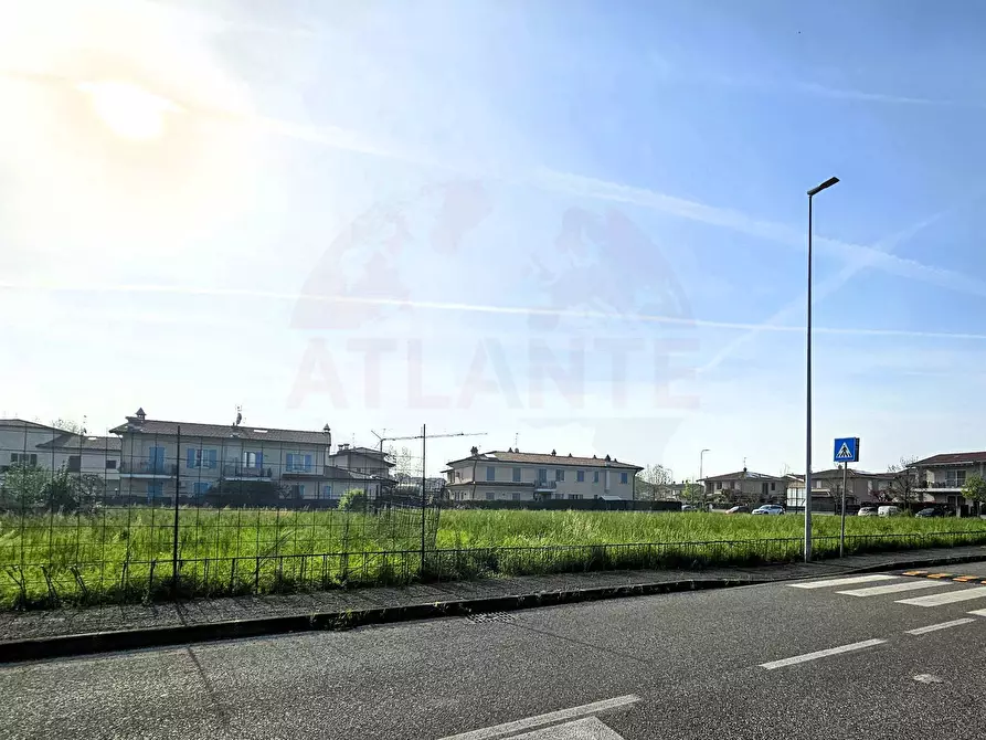 Immagine 10 di Terreno residenziale in vendita  in Via Lombardia snc a Cimbergo