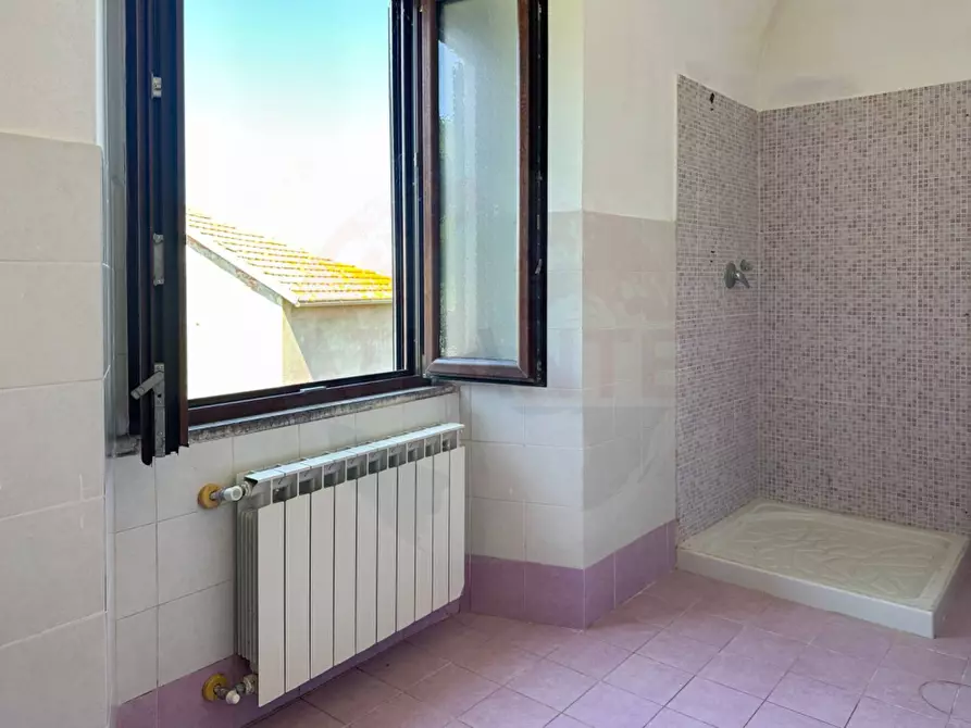 Immagine 18 di Casa semindipendente in vendita  in Regione Torrazza a Strevi