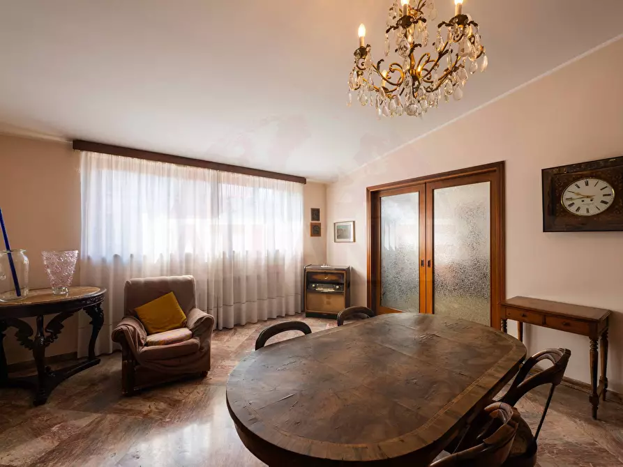 Immagine 42 di Attico in vendita  in Corso Porta Borsari a Verona