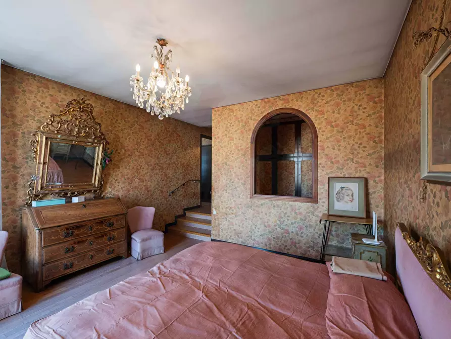 Immagine 74 di Attico in vendita  in Corso Porta Borsari a Verona