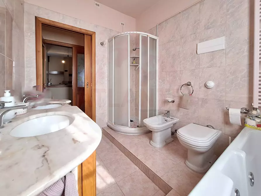 Immagine 23 di Appartamento in vendita  in via Corioni 120 a Cologne