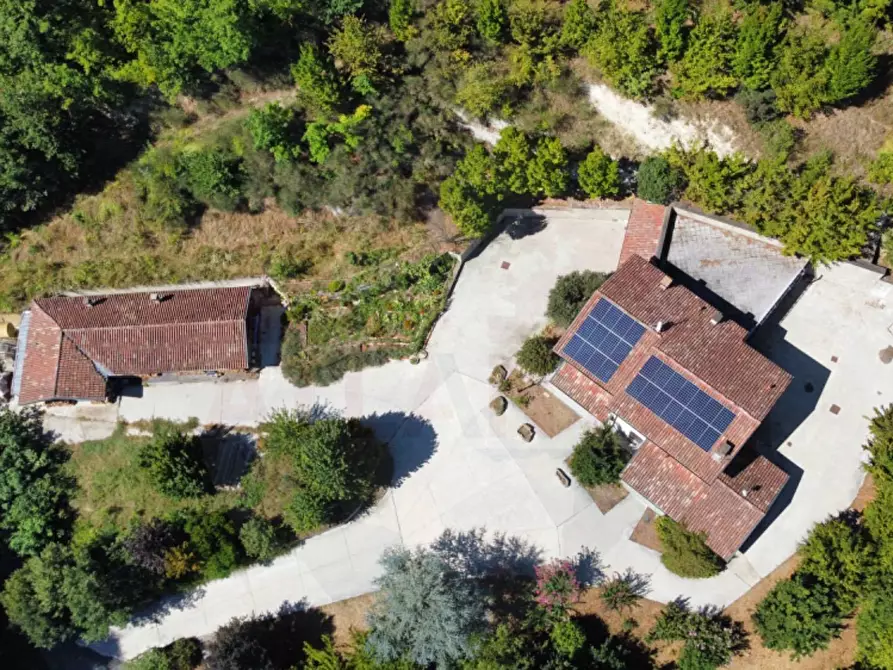 Immagine 14 di Villa in vendita  in Via San Defendente 523 a Acqui Terme