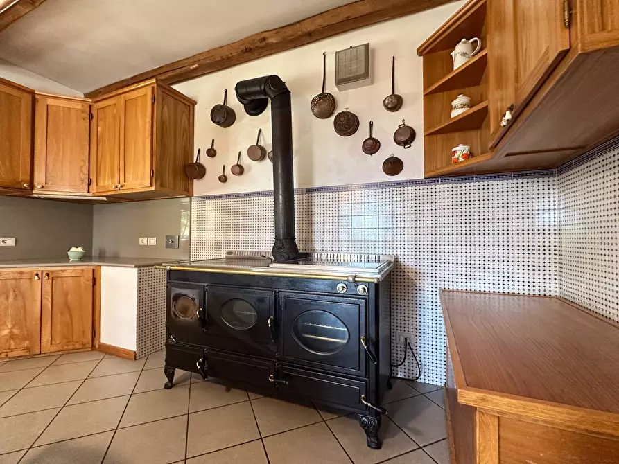 Immagine 7 di Villa in vendita  in Via San Defendente 523 a Acqui Terme