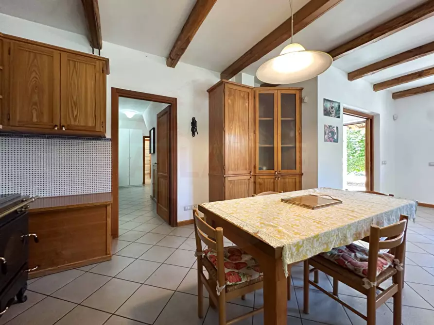 Immagine 10 di Villa in vendita  in Via San Defendente 523 a Acqui Terme