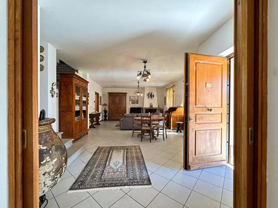 Immagine 11 di Villa in vendita  in Via San Defendente 523 a Acqui Terme