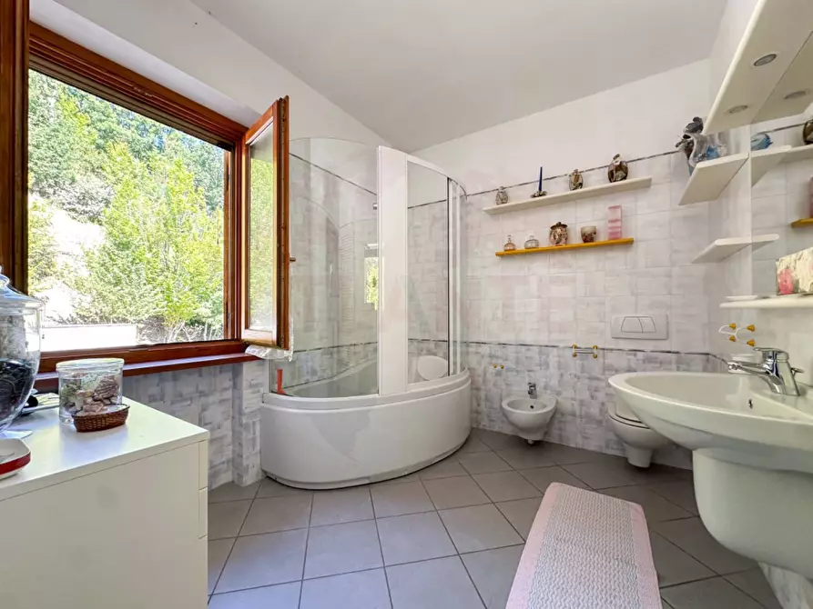 Immagine 29 di Villa in vendita  in Via San Defendente 523 a Acqui Terme