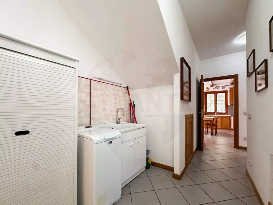Immagine 21 di Villa in vendita  in Via San Defendente 523 a Acqui Terme