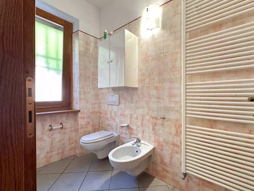 Immagine 19 di Villa in vendita  in Via San Defendente 523 a Acqui Terme