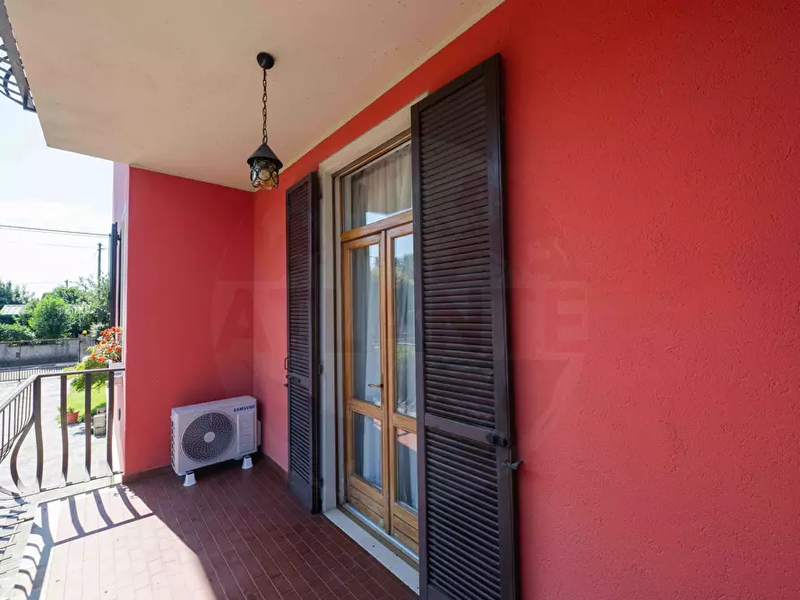 Immagine 17 di Villa in vendita  in Via Giacomo Perlasca 200 a Brandico