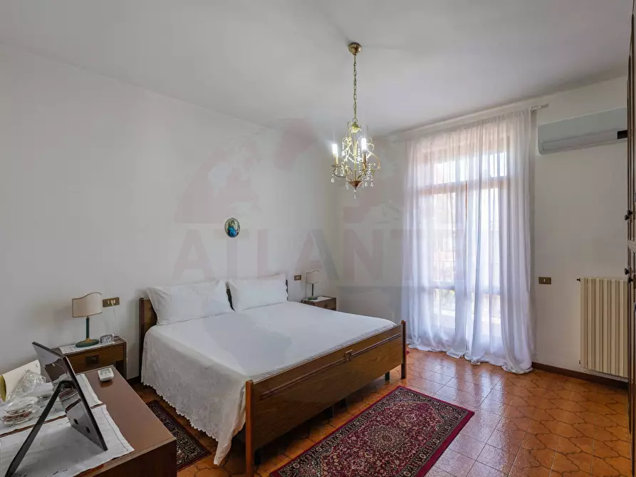 Immagine 19 di Villa in vendita  in Via Giacomo Perlasca 200 a Brandico