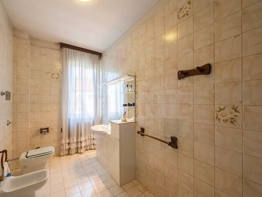 Immagine 10 di Villa in vendita  in via F.lli Kennedy 345 a Castrezzato