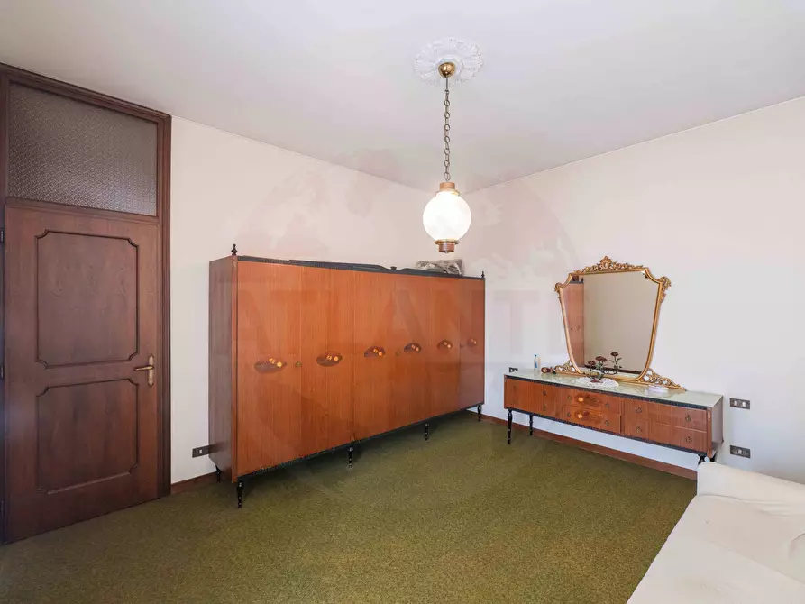 Immagine 16 di Villa in vendita  in via F.lli Kennedy 345 a Castrezzato