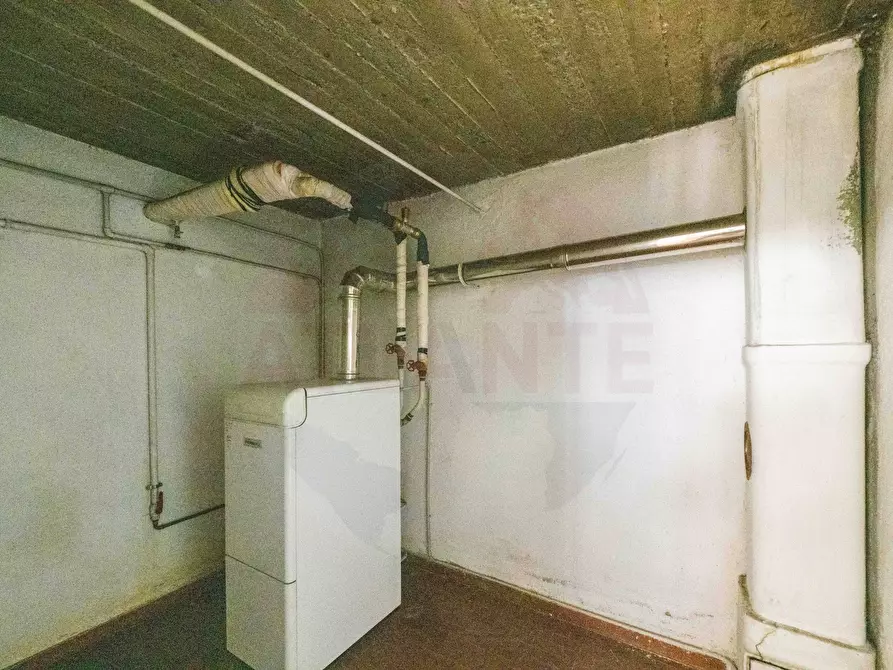 Immagine 27 di Villa in vendita  in via F.lli Kennedy 345 a Castrezzato