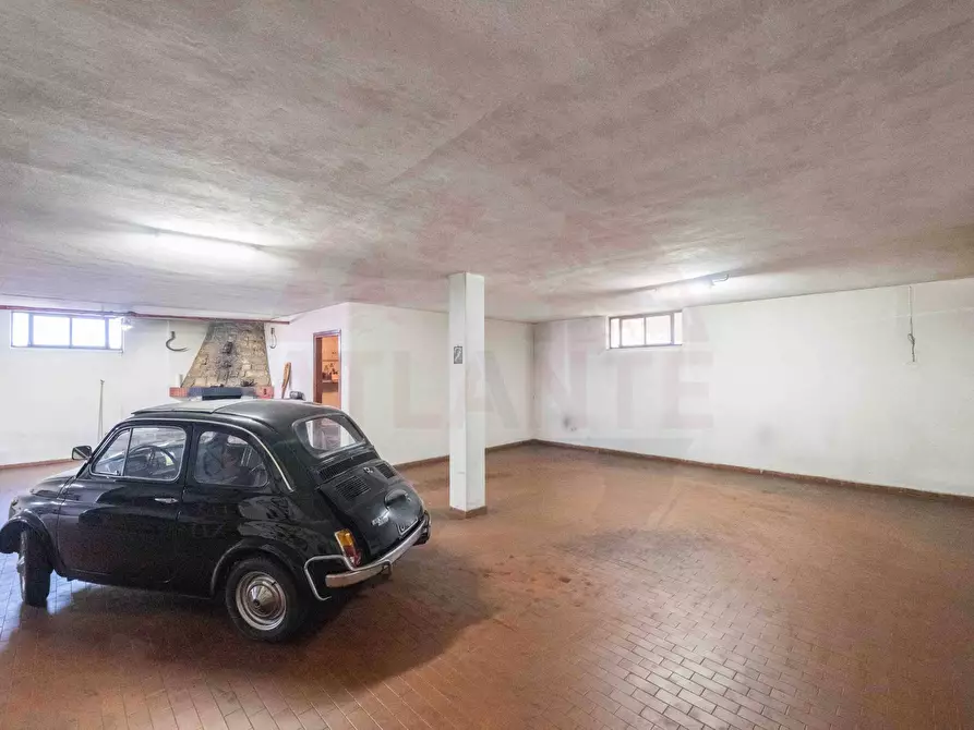 Immagine 31 di Villa in vendita  in via F.lli Kennedy 345 a Castrezzato