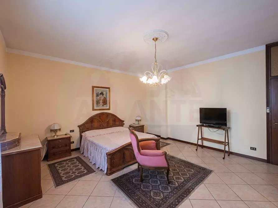 Immagine 84 di Villa in vendita  in via F.lli Kennedy 345 a Castrezzato