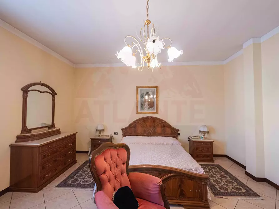 Immagine 86 di Villa in vendita  in via F.lli Kennedy 345 a Castrezzato