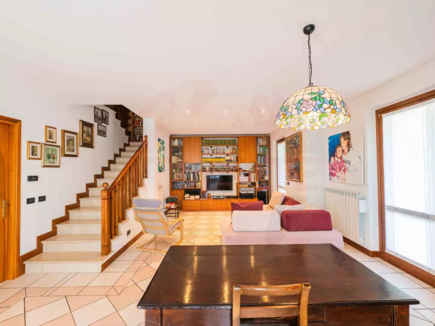 Immagine 7 di Casa semindipendente in vendita  in via Padania snc a Angolo Terme