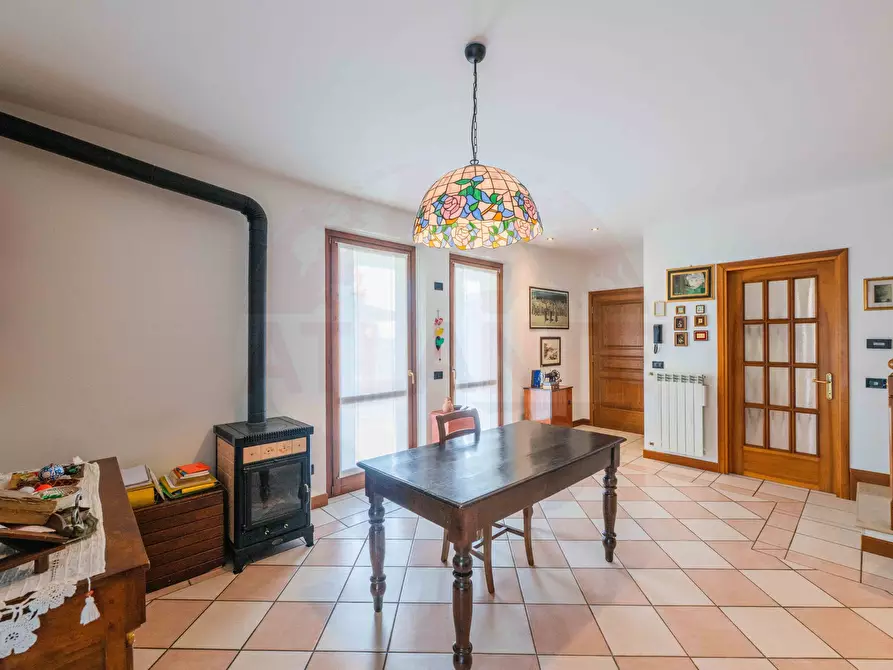 Immagine 11 di Casa semindipendente in vendita  in via Padania snc a Angolo Terme