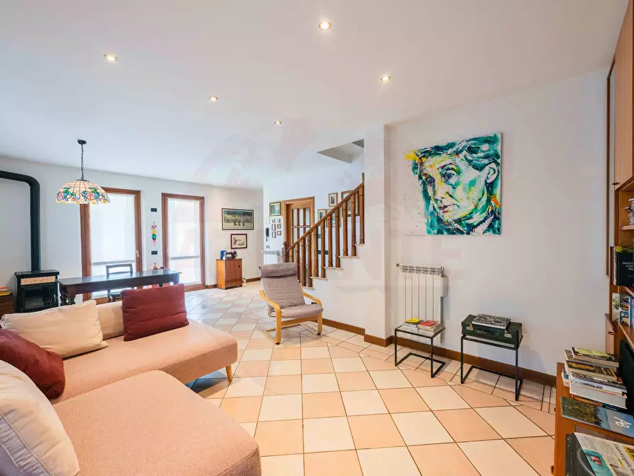 Immagine 16 di Casa semindipendente in vendita  in via Padania snc a Angolo Terme