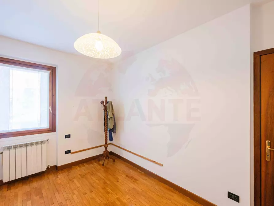 Immagine 30 di Casa semindipendente in vendita  in via Padania snc a Angolo Terme