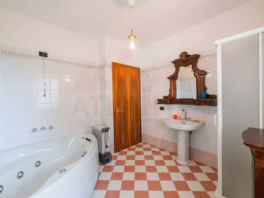 Immagine 57 di Casa semindipendente in vendita  in via Padania snc a Angolo Terme