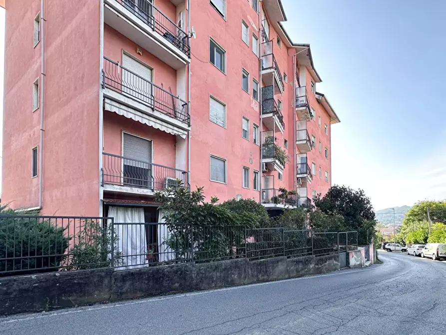 Immagine 25 di Appartamento in vendita  in Strada cMoirano 56 a Acqui Terme