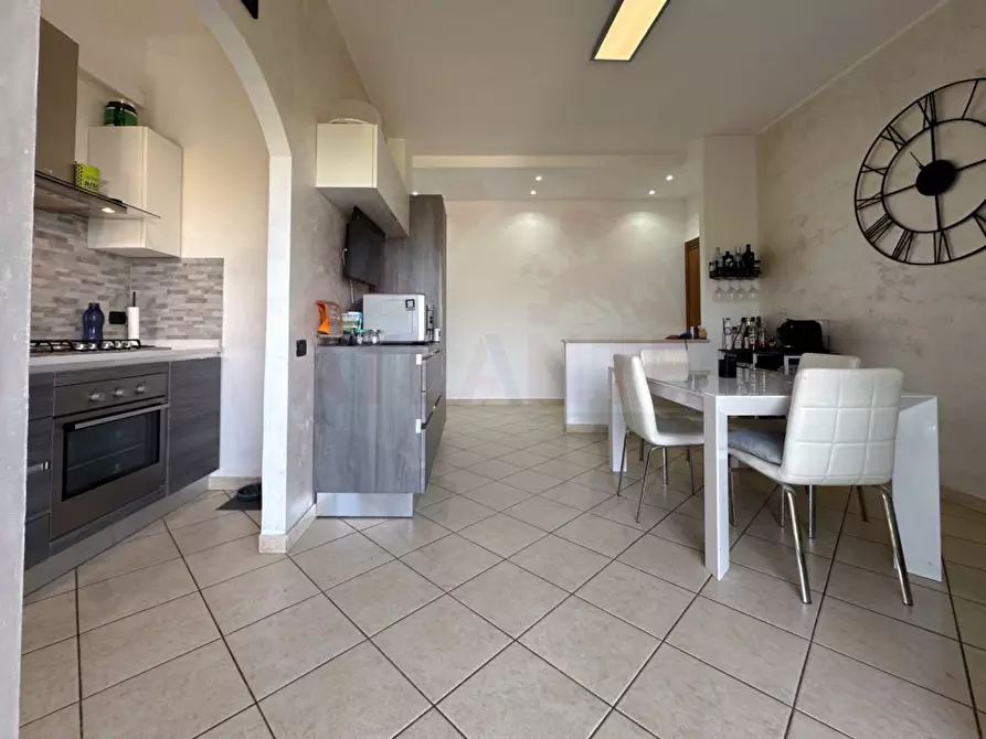 Immagine 10 di Appartamento in vendita  in Strada cMoirano 56 a Acqui Terme