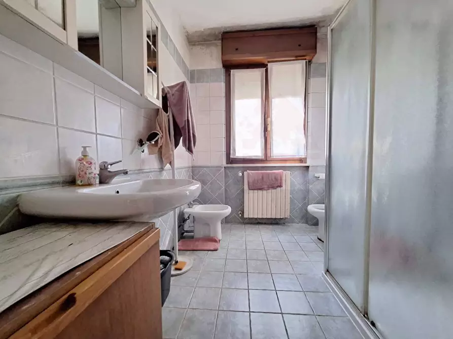 Immagine 10 di Appartamento in vendita  in via Fratelli Cervi 34 a Castrezzato