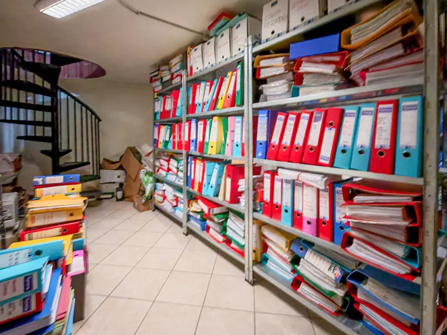Immagine 21 di Ufficio in vendita  in via Risorgimento 24 a Iseo
