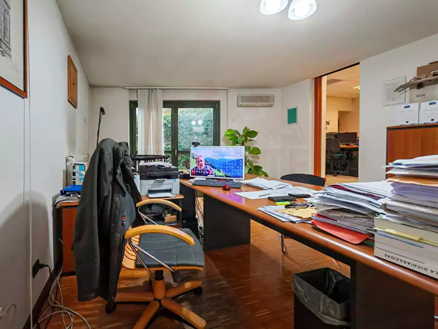 Immagine 11 di Ufficio in vendita  in via Risorgimento 24 a Iseo