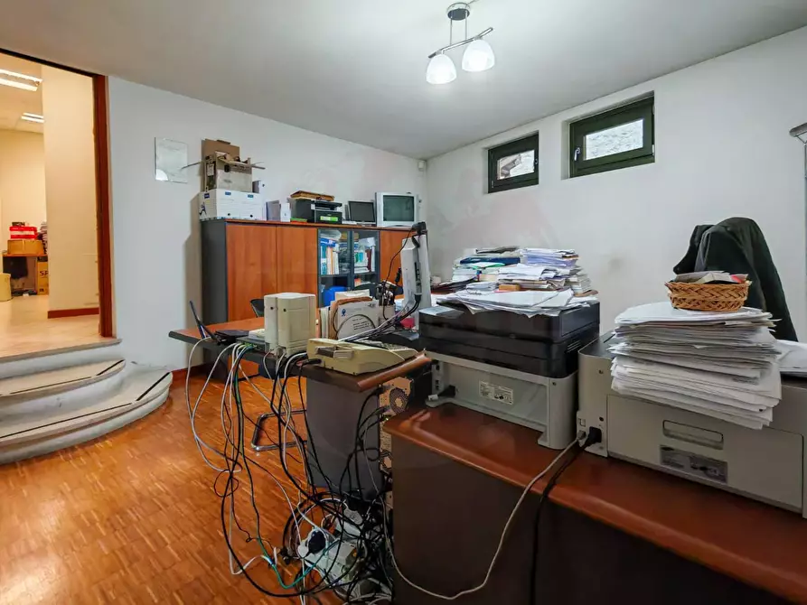 Immagine 12 di Ufficio in vendita  in via Risorgimento 24 a Iseo