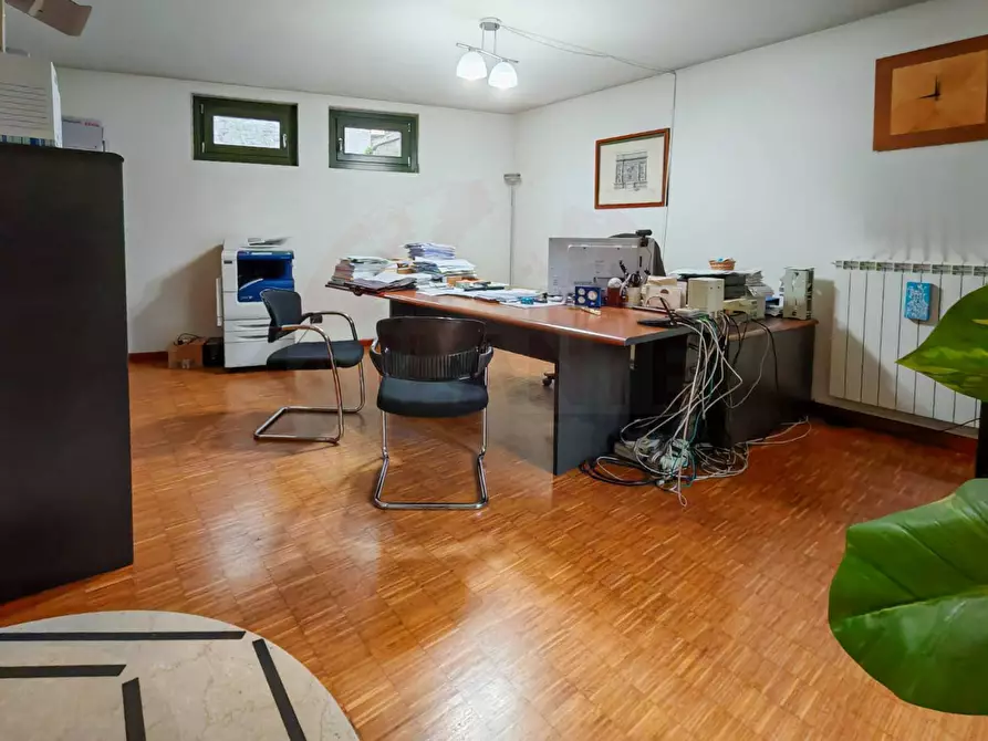 Immagine 5 di Ufficio in vendita  in via Risorgimento 24 a Iseo