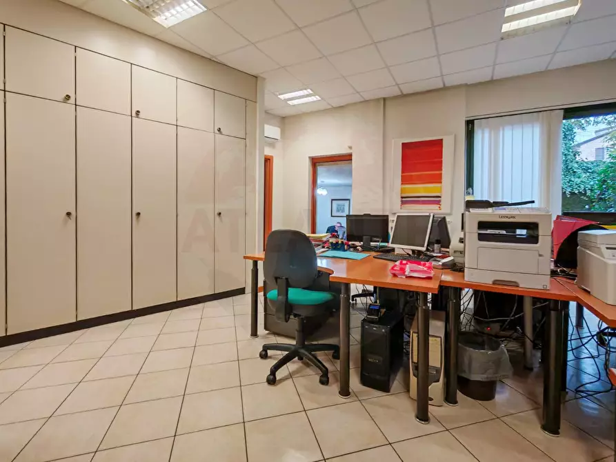 Immagine 7 di Ufficio in vendita  in via Risorgimento 24 a Iseo