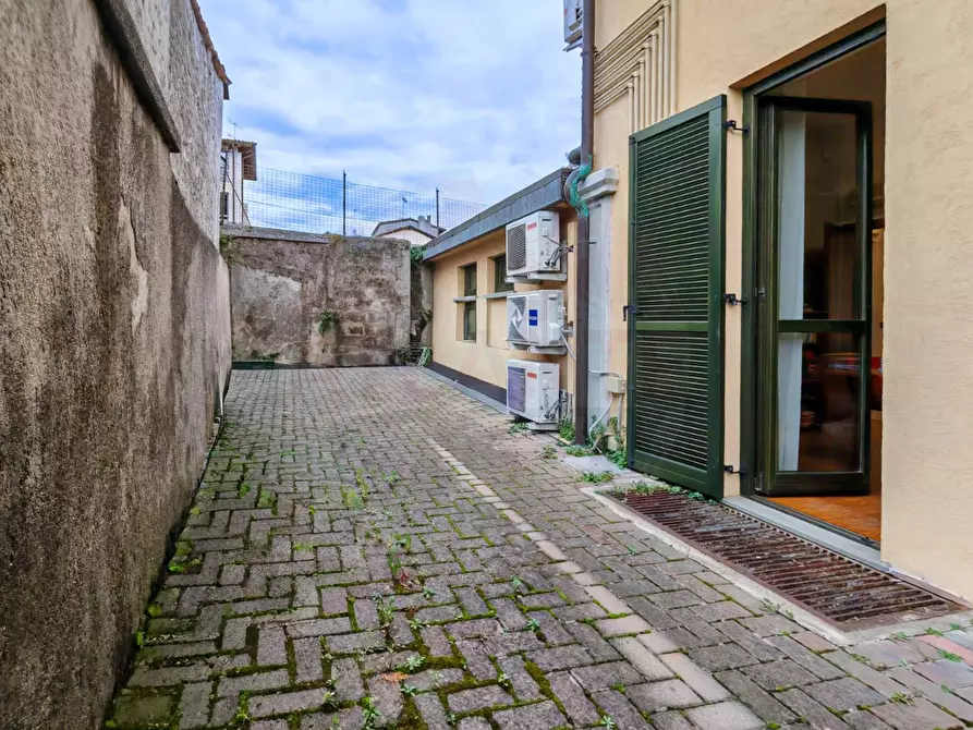 Immagine 26 di Ufficio in vendita  in via Risorgimento 24 a Iseo