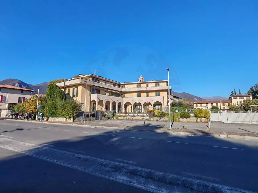 Immagine 32 di Ufficio in vendita  in via Risorgimento 24 a Iseo