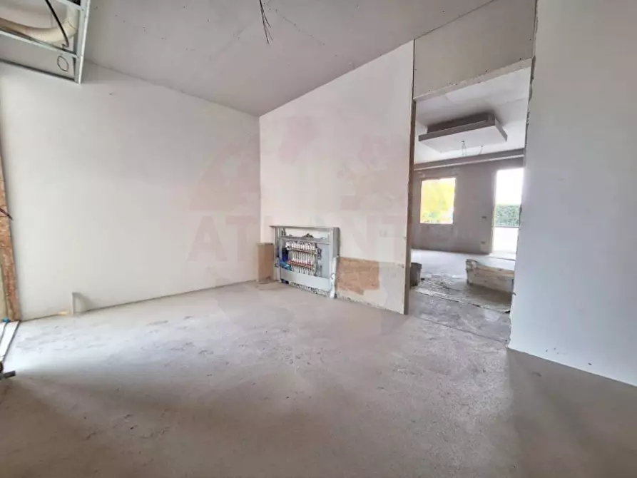 Immagine 14 di Appartamento in vendita  in VIA CROCE 69 a Cologne