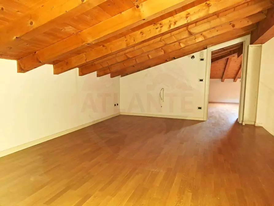 Immagine 13 di Multiproprietà in vendita  in corso Bonomelli 234 a Adro