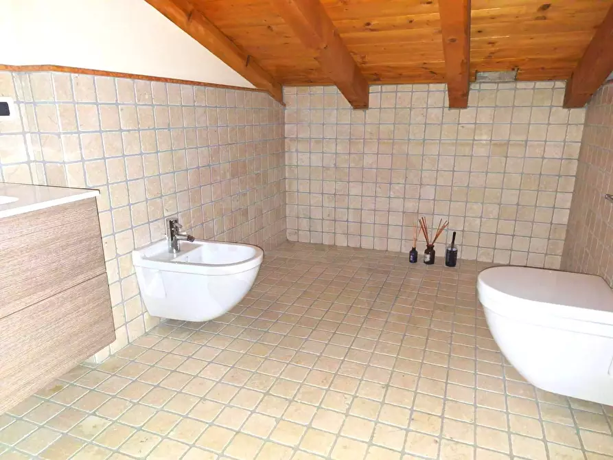 Immagine 15 di Multiproprietà in vendita  in corso Bonomelli 234 a Adro