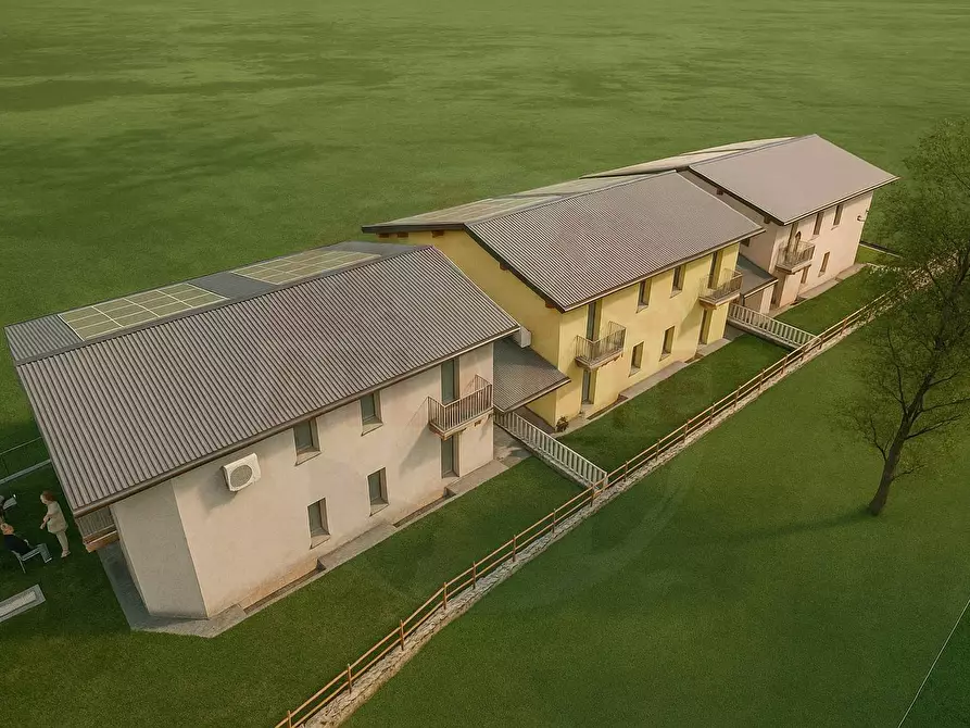 Immagine 33 di Casa semindipendente in vendita  in via Valurbes a Cimbergo