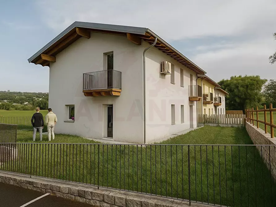 Immagine 43 di Casa semindipendente in vendita  in via Valurbes a Cimbergo