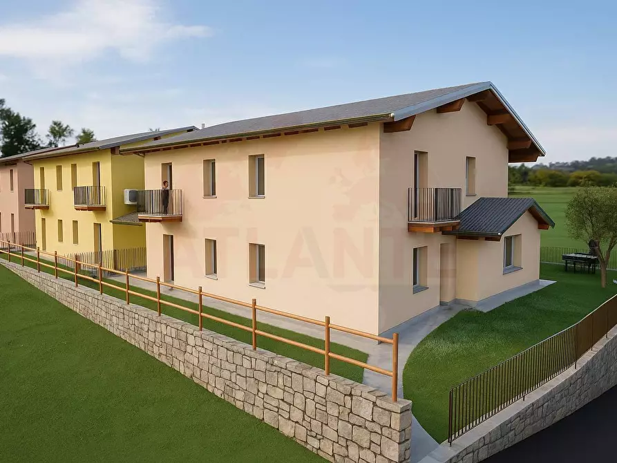 Immagine 63 di Casa semindipendente in vendita  in via Valurbes a Cimbergo