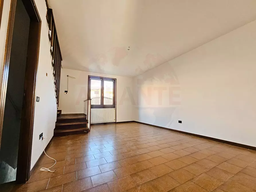 Immagine 9 di Villetta a schiera in vendita  in Via Bongetti 17 a Cimbergo