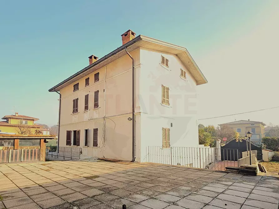 Immagine 38 di Casa semindipendente in vendita  in Via Cesare battisti snc a Cimbergo